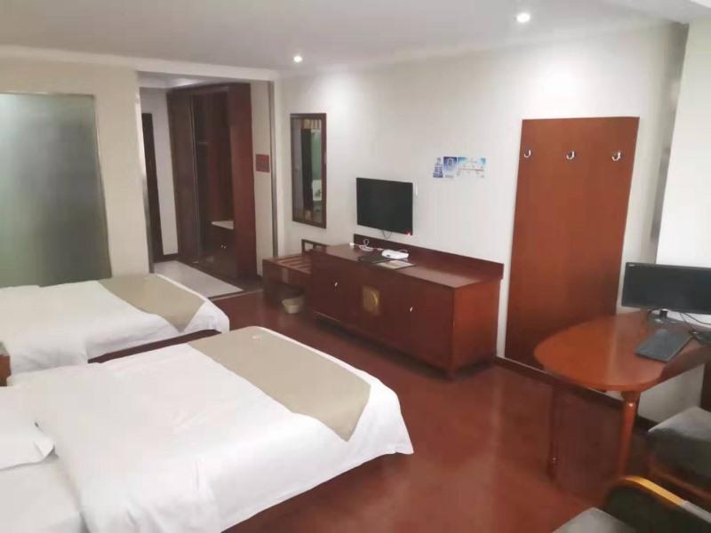 Greentree Inn Zhejiang Taizhou Tiantai Bus Station Express Hotel Zewnętrze zdjęcie