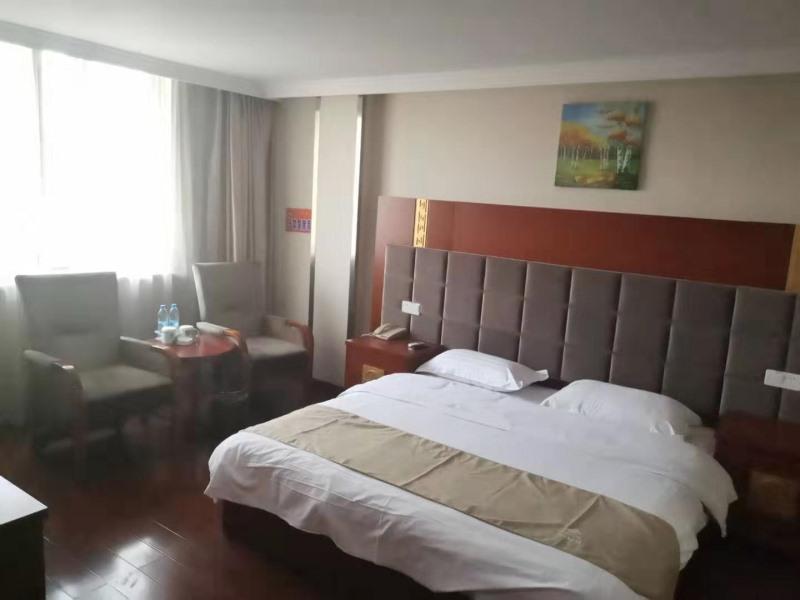 Greentree Inn Zhejiang Taizhou Tiantai Bus Station Express Hotel Zewnętrze zdjęcie