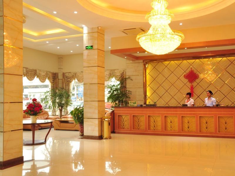Greentree Inn Zhejiang Taizhou Tiantai Bus Station Express Hotel Zewnętrze zdjęcie